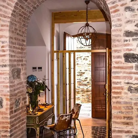 Hotel Luz Almonaster 2*